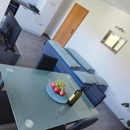 Apartma Julia Spodnje Gorje Bagian luar foto