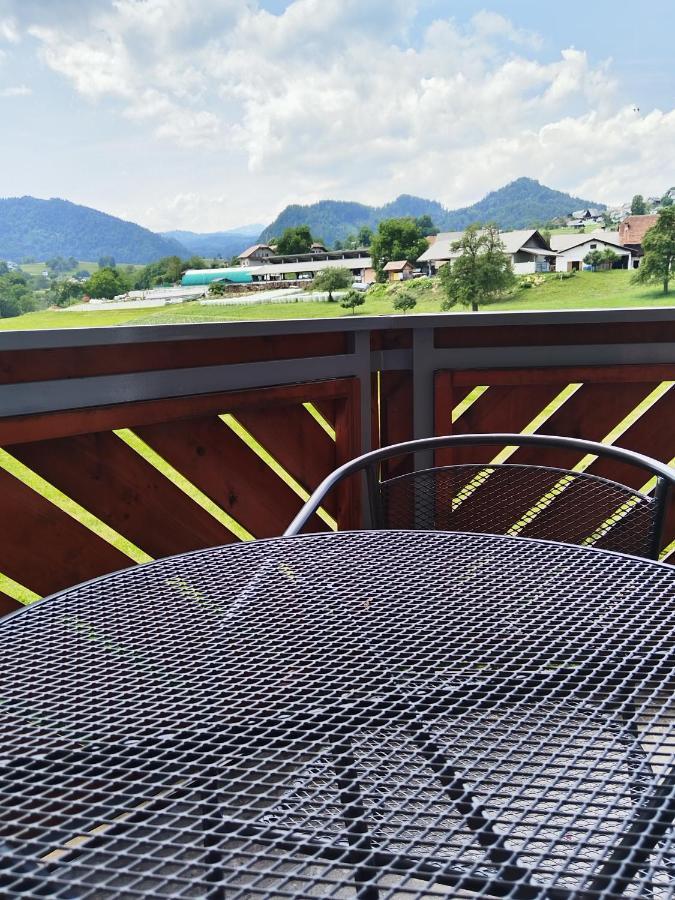 Apartma Julia Spodnje Gorje Bagian luar foto